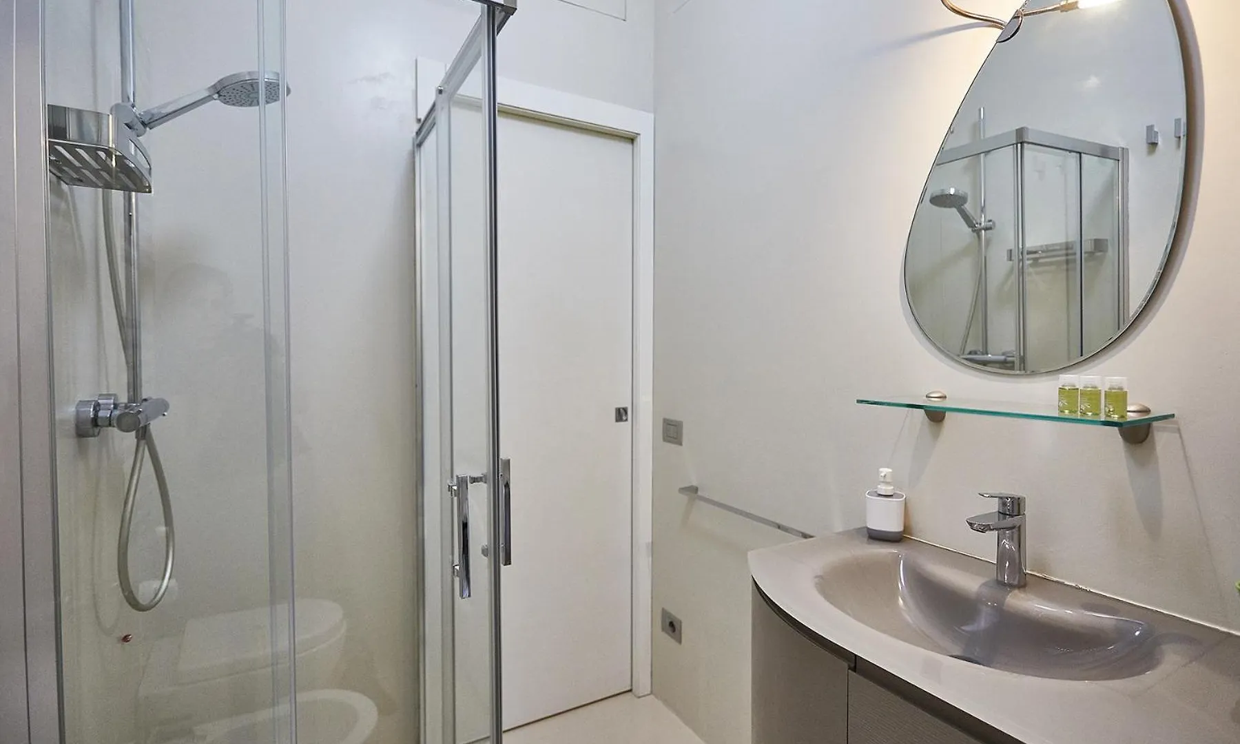 Moderno Trilocale Moscova Brera Apartment Milan 0*,  Italy